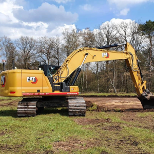 CAT330 graafmachine